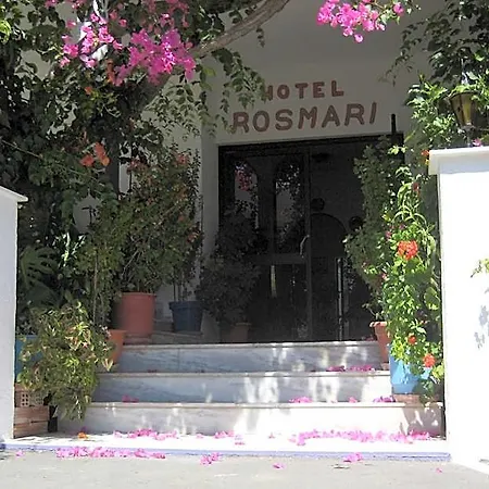 Hotel Rosmari 2*