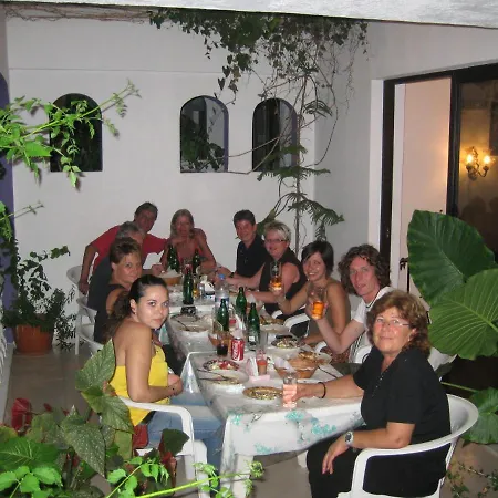 Hotel Rosmari 2*