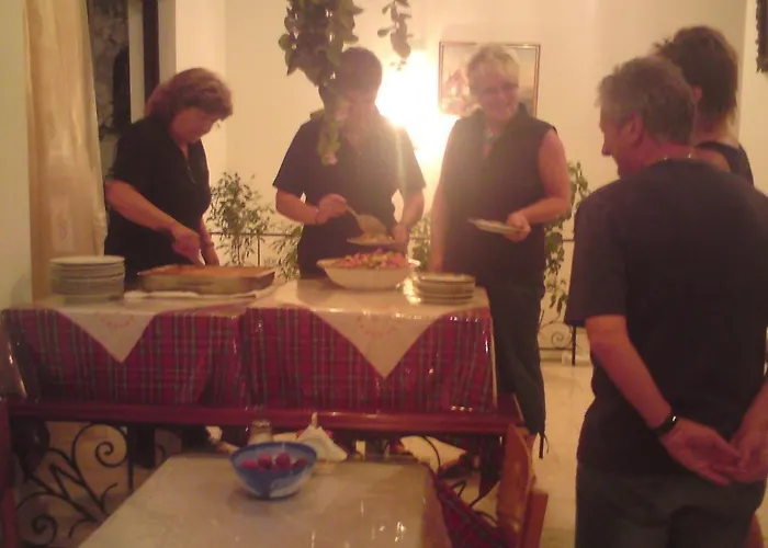 מלון Rosmari ארכאנגלוס