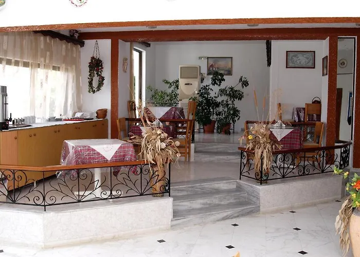 Rosmari فندق 2*